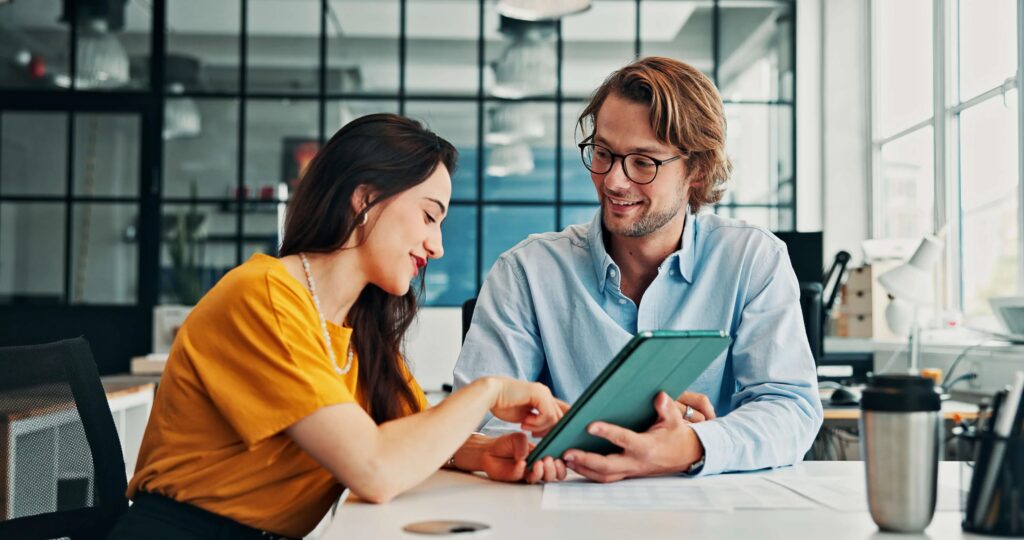How to Succeed in Online MBA Programs While Working Full-Time